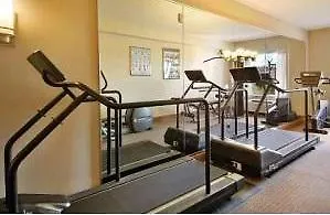 Ramada By Wyndham Niagara Falls/Fallsview 3*,  Canada