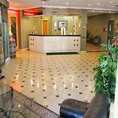 Ramada By Wyndham Niagara Falls/Fallsview Canada