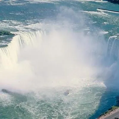 Ramada By Wyndham Niagara Falls/Fallsview